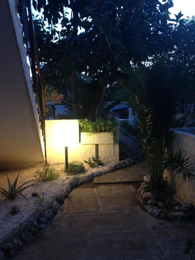 טראסיני Residence Calarossa חדר תמונה